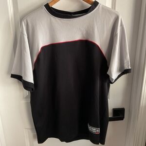 STARTER - Black and White Tee with Red Trim - Men’s Size Large